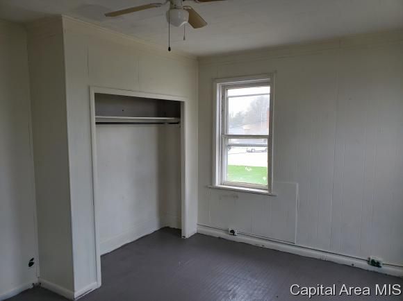 109 E Martin St, Abingdon, IL 61410